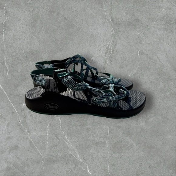 Women’s Chacos - Picture 1 of 5